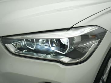 BMW X1 SDrive18d — photo 27