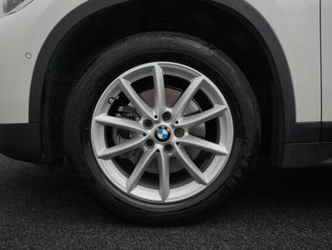 BMW X1 SDrive18d — photo 28