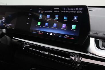 BMW IX1 EDrive20 — photo 18