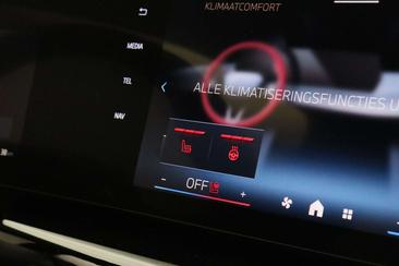 BMW IX1 EDrive20 — photo 20