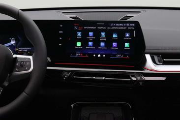 BMW IX1 EDrive20 — photo 22