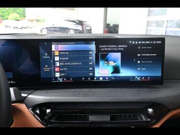 BMW I4 Gran Coupé EDrive35 — photo 11