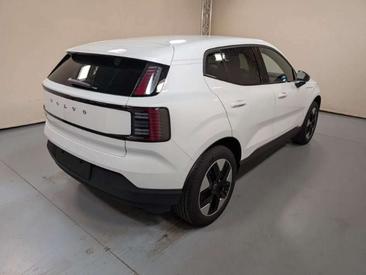 Volvo EX30 — photo 3