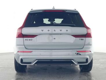 Volvo XC60 T8 Recharge AWD — photo 7