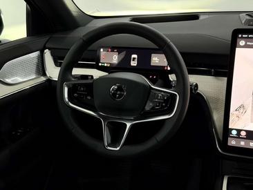 Volvo EX90 Twin Motor — photo 15