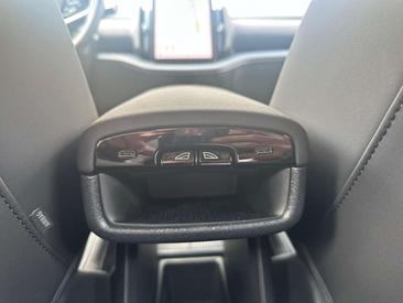 Volvo EX30 Single Motor — photo 16