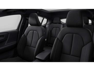 Volvo C40 Coupé SUV — photo 14