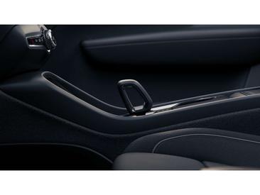 Volvo C40 Coupé SUV — photo 16
