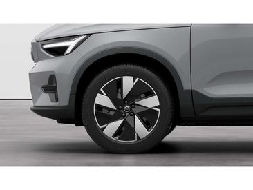 Volvo C40 Coupé SUV — photo 19