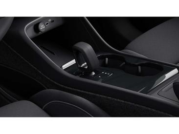Volvo C40 Coupé SUV — photo 20