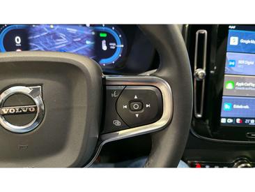 Volvo C40 Coupé SUV — photo 20
