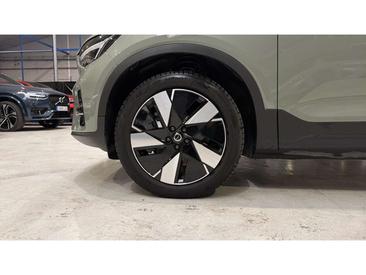 Volvo EC40 Coupé SUV Single Motor Extended Range — photo 9