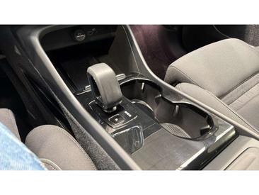 Volvo C40 Coupé SUV — photo 24