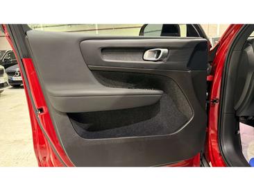 Volvo C40 Coupé SUV — photo 25