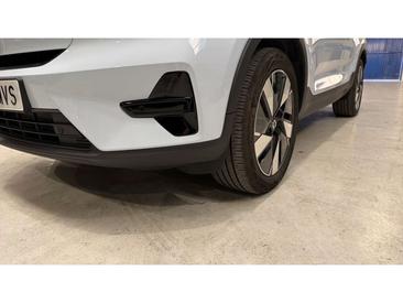 Volvo C40 Coupé SUV — photo 35