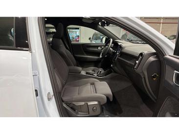 Volvo C40 Coupé SUV — photo 44