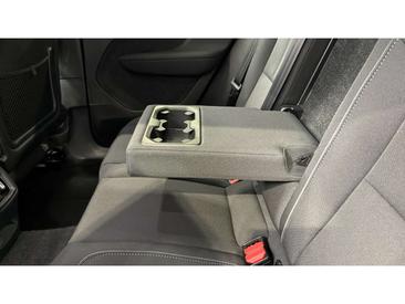 Volvo EC40 Coupé SUV Single Motor Extended Range — photo 31