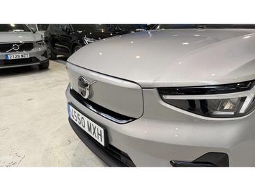 Volvo EC40 Coupé SUV Single Motor Extended Range — photo 37