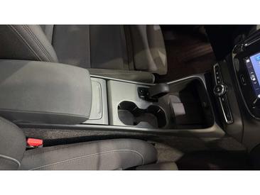 Volvo EC40 Coupé SUV Single Motor Extended Range — photo 49