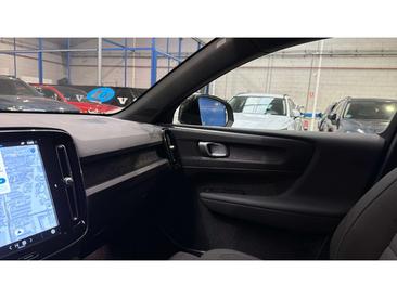 Volvo EC40 Coupé SUV Single Motor Extended Range — photo 49