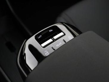 Volvo EX30 — photo 17