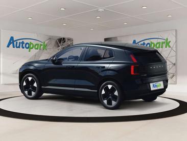 Volvo EX30 — photo 10