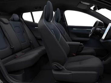 Volvo EX30 — photo 16