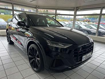 Audi SQ8 TFSI — photo 2
