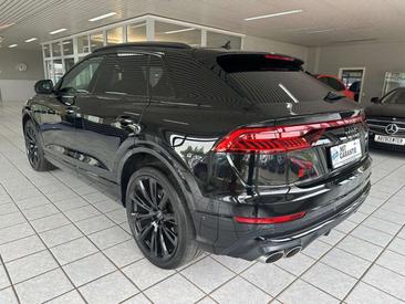 Audi SQ8 TFSI — photo 7