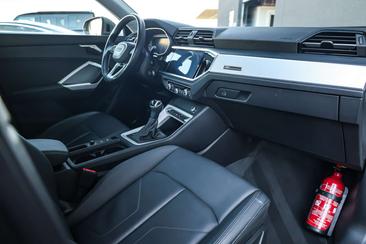 Audi Q3 35 TDI — photo 25