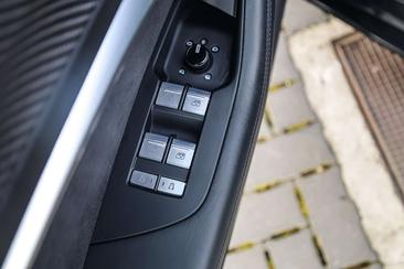 Audi RS6 avant — photo 16