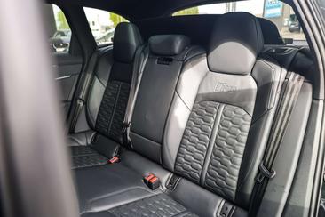 Audi RS6 avant — photo 22