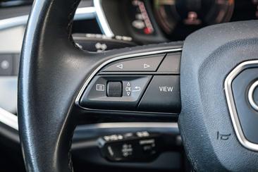 Audi Q3 Sportback 35 TDI — photo 29