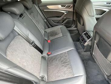 Audi RS6 avant — photo 19