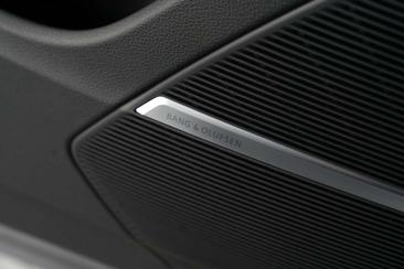 Audi SQ7 TFSI — photo 41