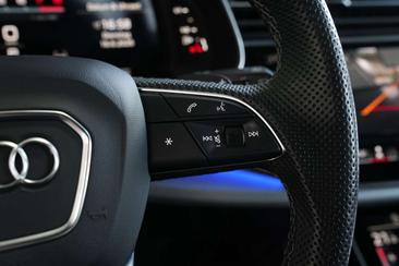 Audi SQ7 TFSI — photo 43