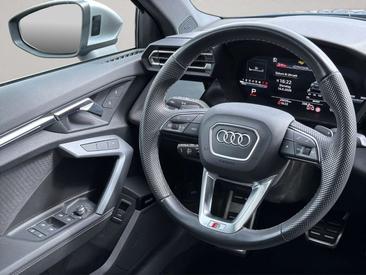 Audi S3 — photo 18