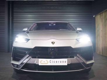 Lamborghini Urus S — photo 6