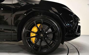 Lamborghini Urus S — photo 7