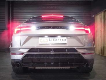 Lamborghini Urus S — photo 14