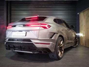 Lamborghini Urus S — photo 18