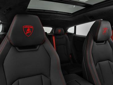 Lamborghini Urus SE — photo 12