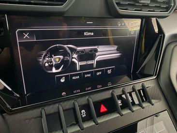 Lamborghini Urus S — photo 28