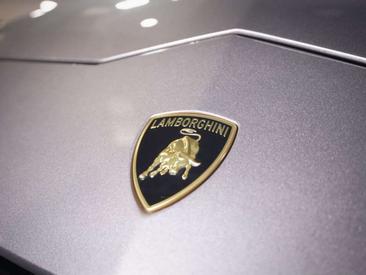 Lamborghini Urus S — photo 32