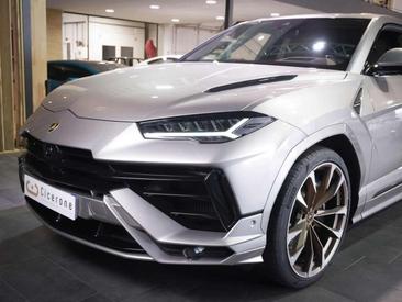 Lamborghini Urus S — photo 35