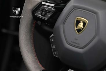 Lamborghini Huracán Spyder EVO — photo 22