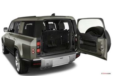 Land Rover Defender 110 P400e — photo 14