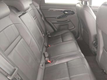 Land Rover Range Rover Evoque P250 (2022) — photo 9