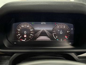 Land Rover Defender 110 D300 MHEV — photo 4