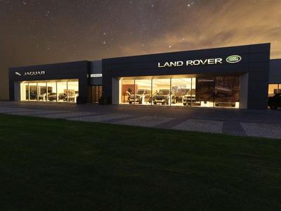 Land Rover Defender 130 D300 MHEV